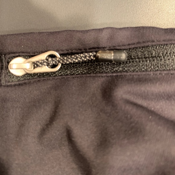 Lululemon leggings brand new condition - Picture 12 of 12